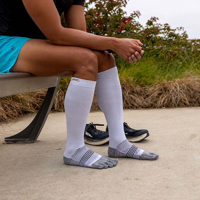 Injinji Compression Over the Calf Sock - Image 3